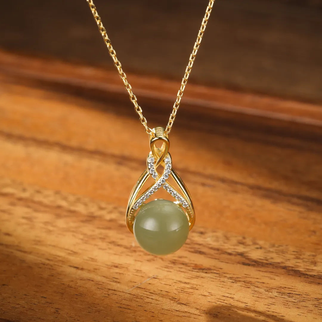 Jade Necklace "Eternal Beauty" Gold-Plated Silver