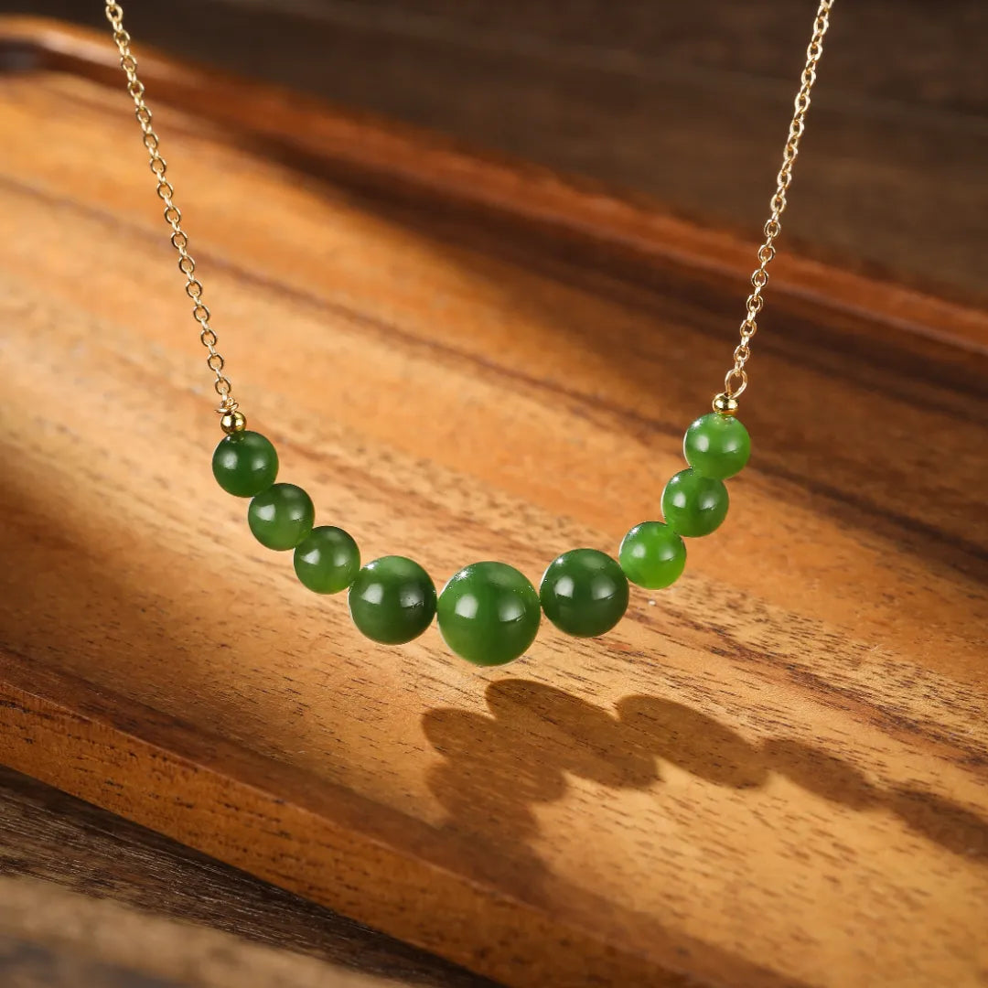 Jade Necklace "Eternal Joy" Gold