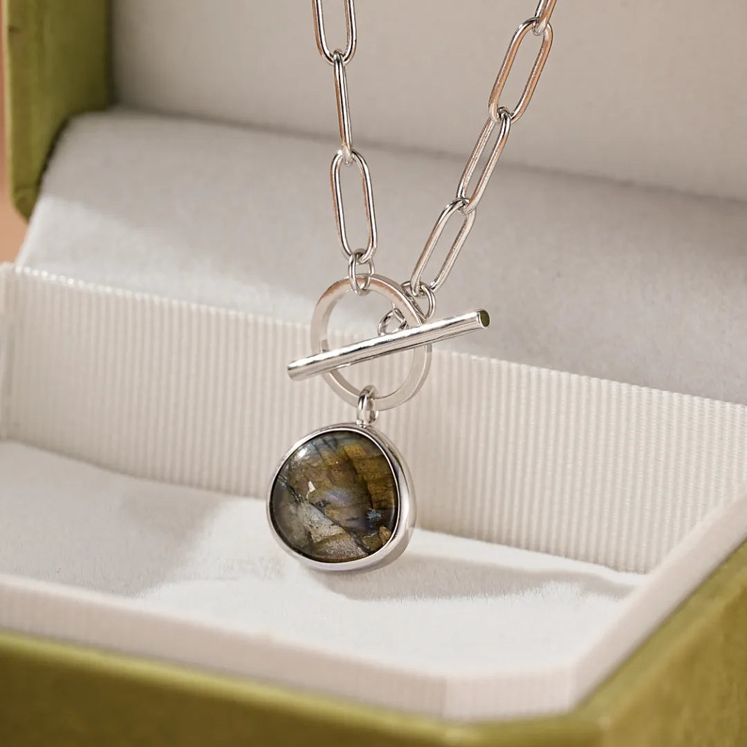 Labradorite Necklace "Raw Elegance" Silver