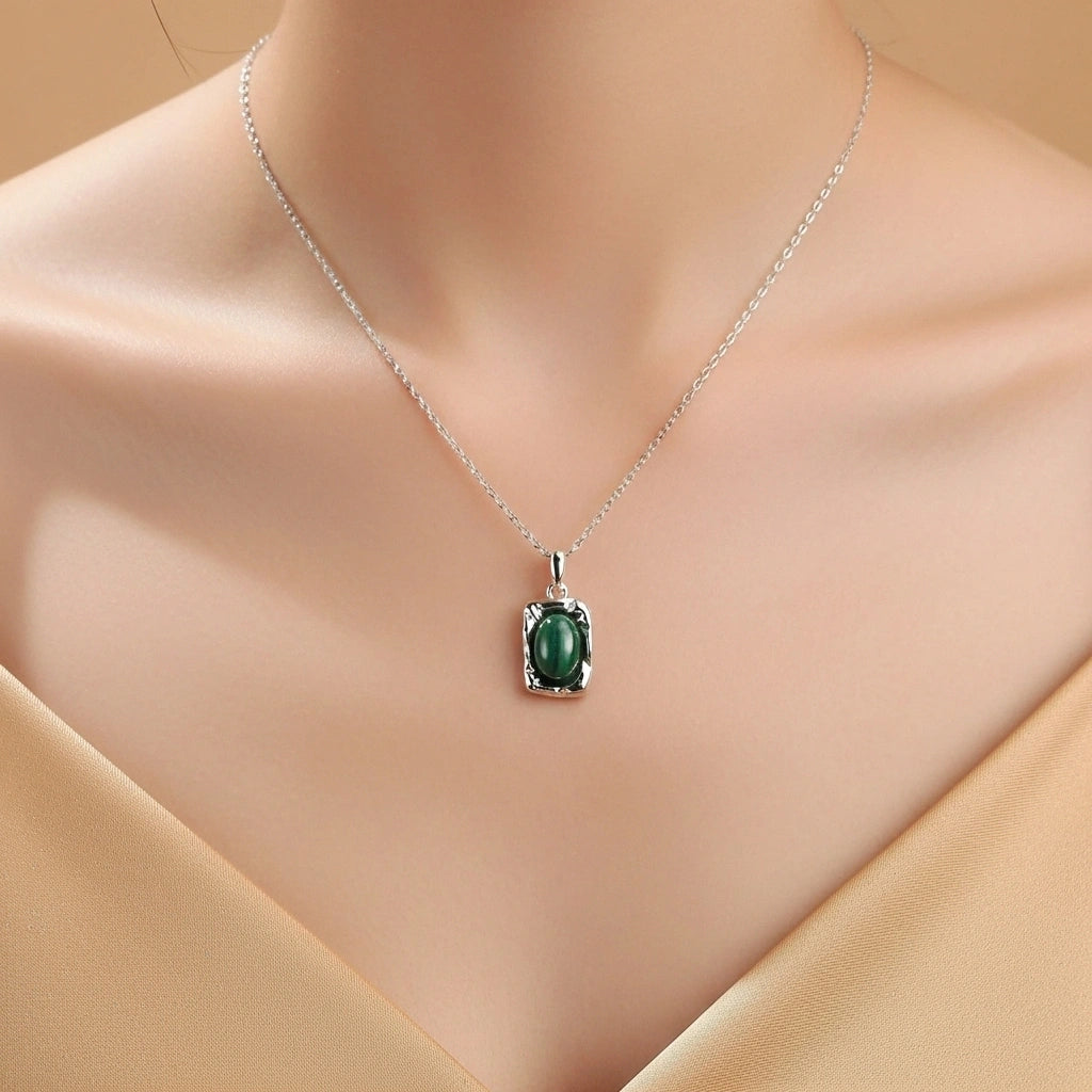 Collier Malachite "Élégance Intemporelle" Argent