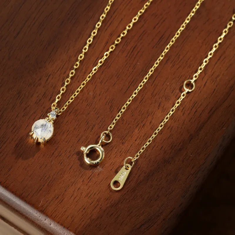 Moonstone Necklace "Lunar Drop" Gold-Plated Silver