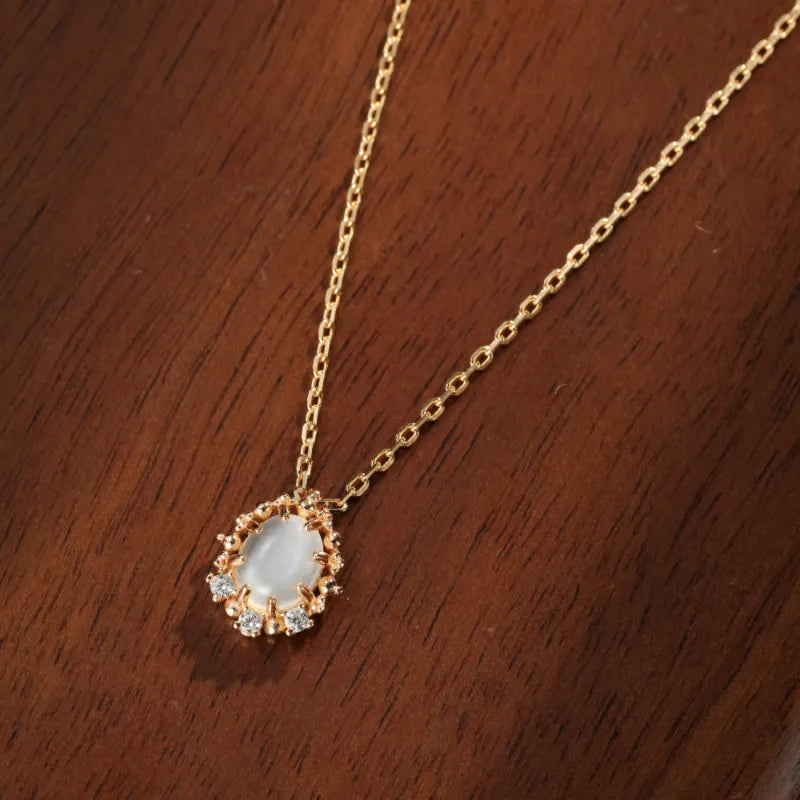 Moonstone Necklace "Selene Dream" Gold-Plated Silver