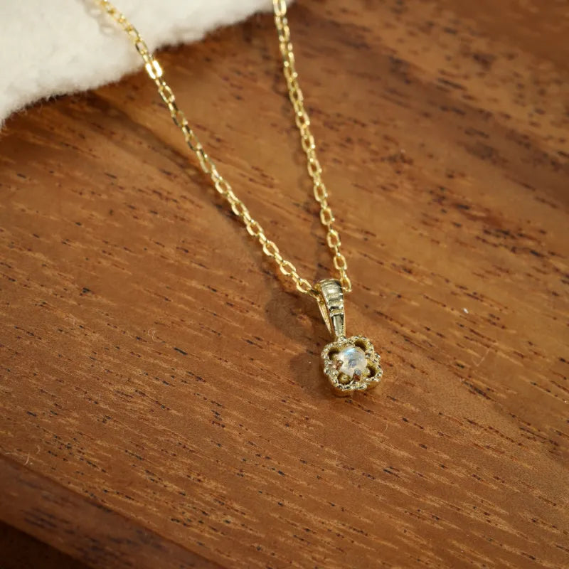 Moonstone Necklace "Sweet Dream" Gold-Plated Silver