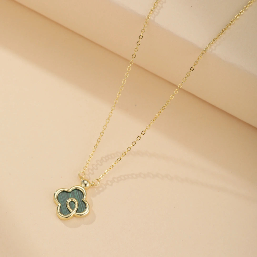 Clovers Necklace "Breath of Nature" Gold-Plated Silver